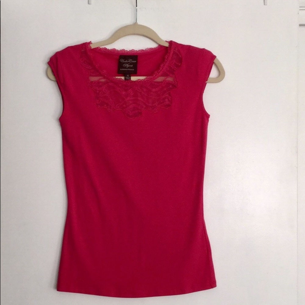 Under Cover by Kathleen Kirkwood Maroon Top XS